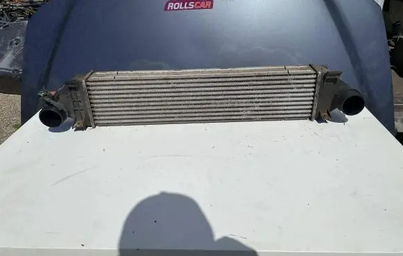 Volvo V70 Intercooler air channel guide 6G919L440DD 880655GD