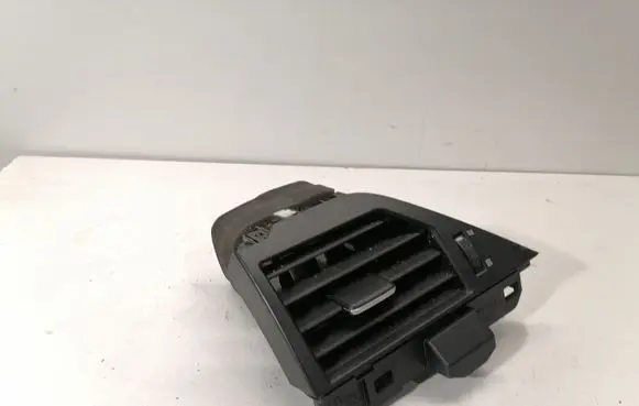 Lexus GS 250 350 300H 450H Dashboard side air vent grill/cover trim 5567030530