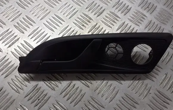 Skoda Octavia Mk1 (1U) Front door interior handle 1Z0837247