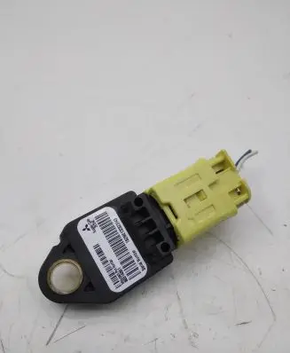 Peugeot 4007 Airbag deployment crash/impact sensor 8651A001