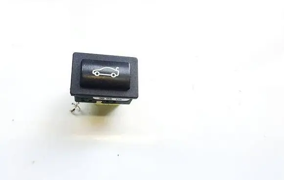 BMW 5 E60 E61 Tailgate opening switch 6921846 30080k