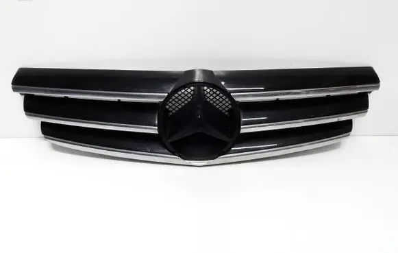 Mercedes-Benz CLK A209 C209 Front grill A2098800223