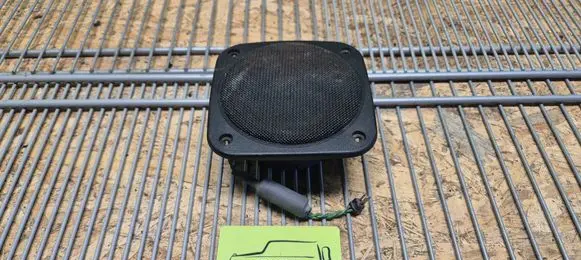 Mercedes-Benz G W461 W463 1st Gen Parcel shelf speaker A4638200602 A0008209902 4638200602