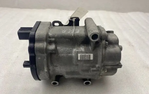 Toyota C-HR I Air conditioning (A/C) compressor (pump) 0424000370