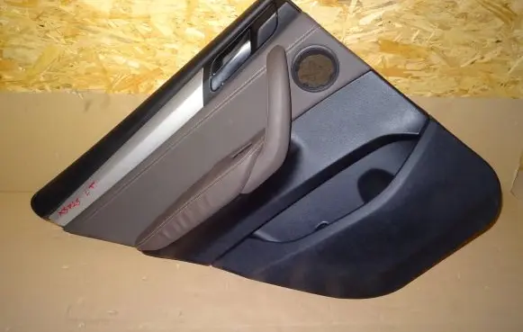 BMW X3 F25 Coupe rear side trim panel 105006537