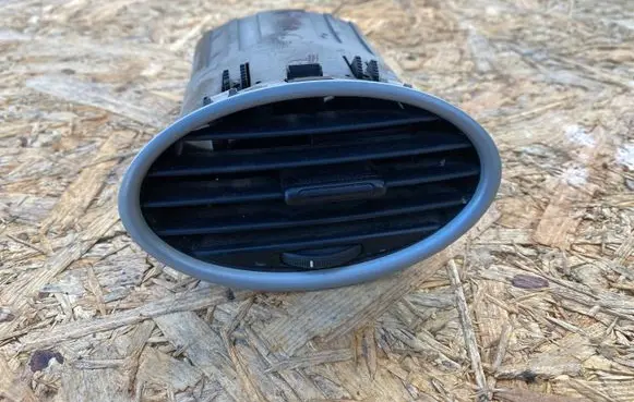 Ford Focus Dashboard side air vent grill/cover trim 4M51A014L21AD 6N41A014L21CAW 4M51A014L21BC