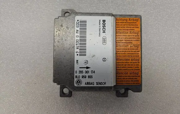 Audi A3 S3 8L Airbag control unit/module 8L0959655