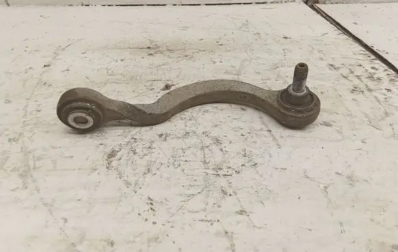 Audi Q7 4L Rear control arm