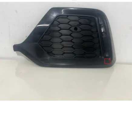 Honda Civic X Rear bumper corner part panel trim 71503TGG