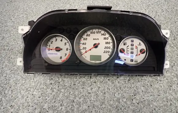 Nissan X-Trail T30 Speedometer (instrument cluster)