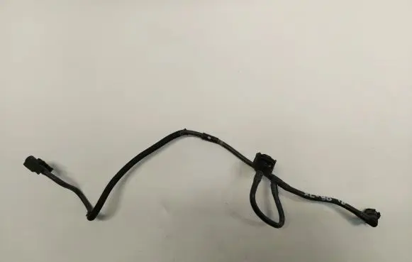 Volvo XC90 Engine coolant pipe/hose 32130231