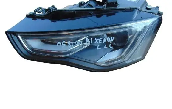 Audi A5 8T 8F Headlight/headlamp 8T0941005C