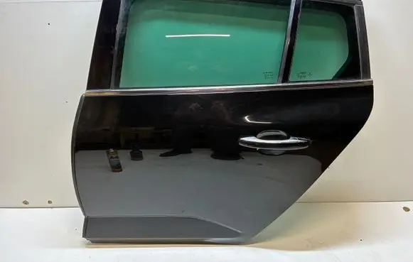 Renault Megane IV Rear door 
