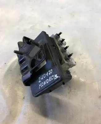 Ford Mondeo MK V ABS Pump Gg982c555ad