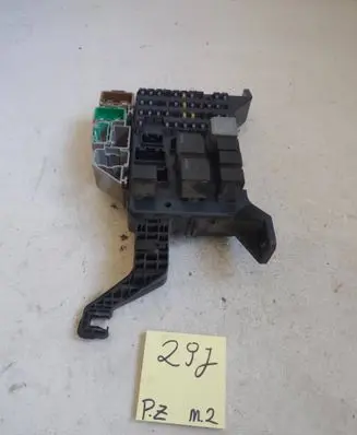 Ford Mondeo Mk III Fuse box set 23487239