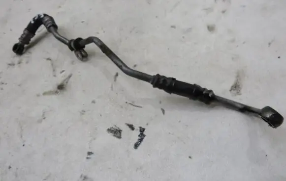 BMW 6 E63 E64 Turbo turbocharger oiling pipe/hose GMAUTO4574097