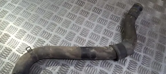 Hyundai Trajet Engine coolant pipe/hose
