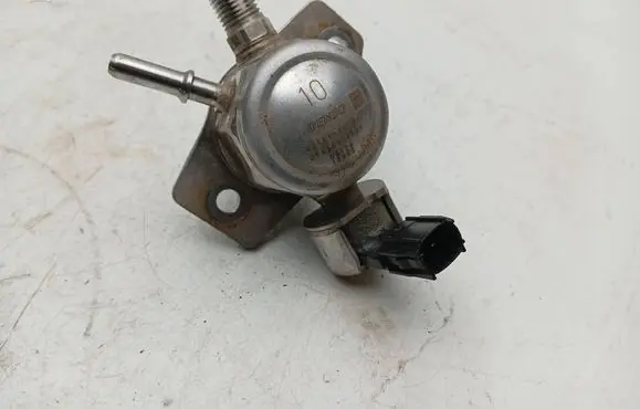 Lexus RX 450H Fuel injection high pressure pump 2310131100 2961003021