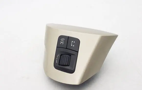 Steering wheel buttons/switches