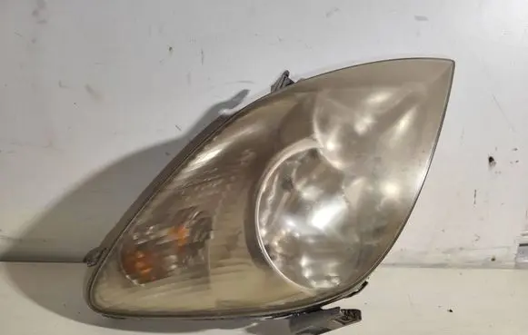 Toyota Corolla Verso E121 Headlight/headlamp 9922679004
