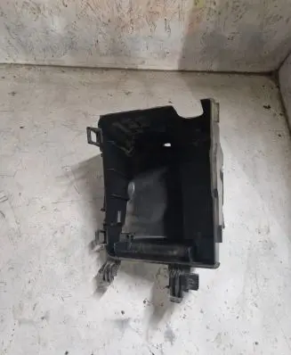 Citroen C4 Grand Picasso Fuse box set 9804681780