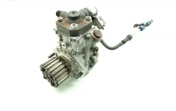 Volvo V40 Fuel injection high pressure pump 31432135V40