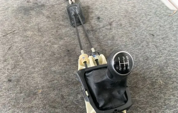 Suzuki SX4 S-Cross Gear shifter/selector