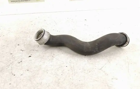 Mercedes-Benz C W204 Engine coolant pipe/hose DALISID4503 A2045011682 2045011682