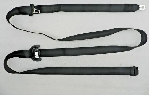 Volkswagen Tiguan Front seatbelt 5N1857706C 1T0857732