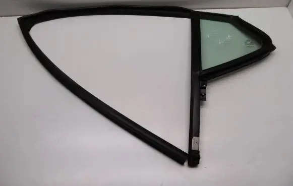 KIA Optima Rear vent window glass E000989 DOT865AS2M532
