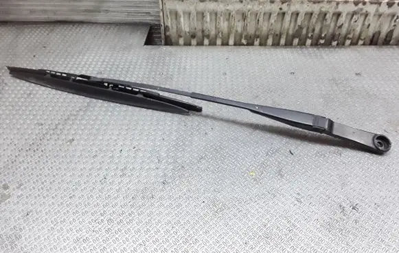 Alfa Romeo 166 Windshield/front glass wiper blade 