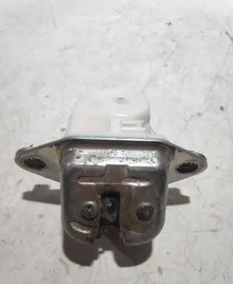 Subaru Outback Tailgate/trunk/boot lock/catch/latch