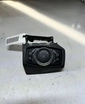 Ford Focus Light switch BM5T13A024