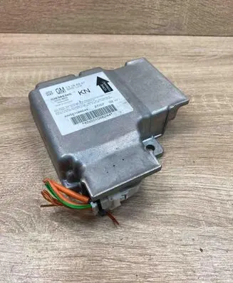 Opel Vectra C Airbag control unit/module 13186947 330518650