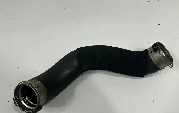BMW X1 F48 F49 Intercooler hose/pipe 8590139