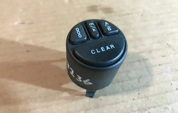 Jaguar XJ X308 On-board computer control switch LNC6019AB