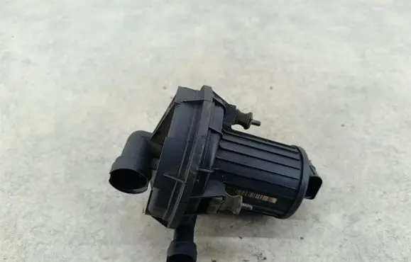 Seat Altea XL Secondary air pump 