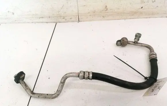 Subaru Legacy Air conditioning (A/C) pipe/hose