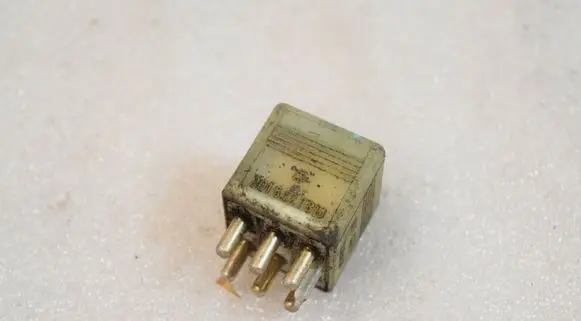 Mercedes-Benz SL R129 Other relay A0015427819