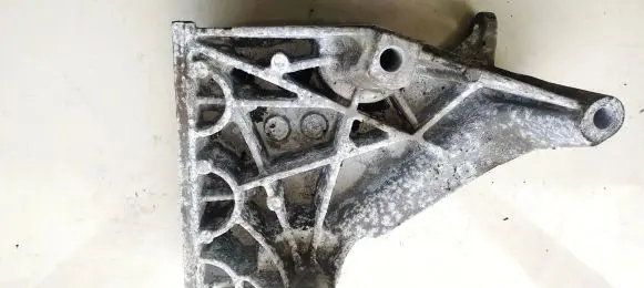 Audi A1 Engine mounting bracket 03L199207A