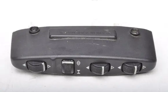 Mercedes-Benz C W204 Seat control switch A0008005278