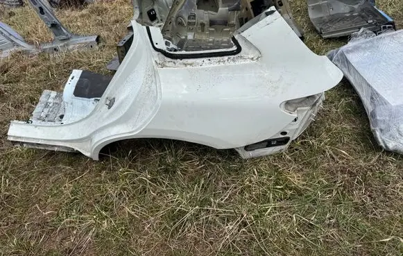 Mercedes-Benz EQC Rear quarter panel AASCS
