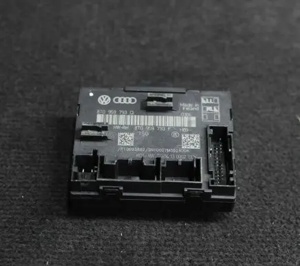 Audi A5 8T 8F Door control unit/module 8T0959793F