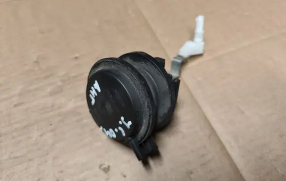 Jeep Cherokee III KJ Valve vacuum 4831915