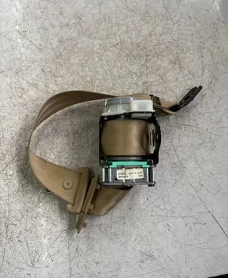 Audi A8 S8 D4 4H Rear seatbelt 4H0857805D