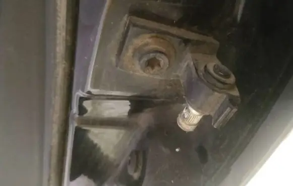 Audi A4 S4 B7 8E 8H Rear door lower hinge