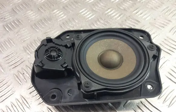 BMW X3 G01 Panel speaker 6809628