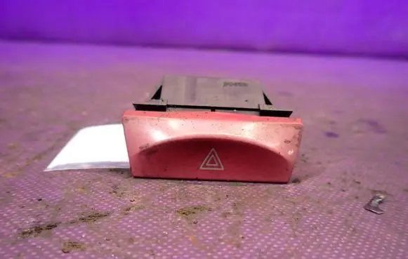 Fiat Stilo Hazard light switch 