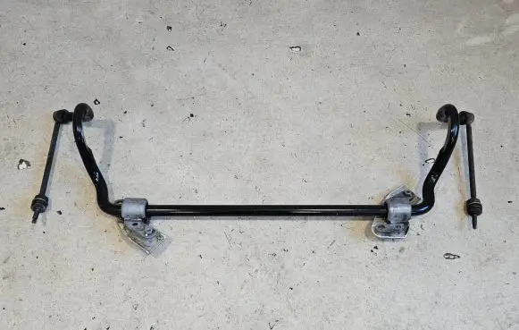 Mercedes-Benz GLC X253 C253 Front anti-roll bar/sway bar A2533230265