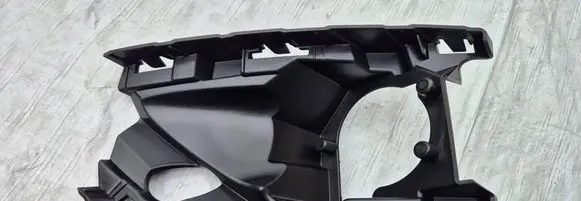 Volvo XC40 Fog light bracket 31407959
